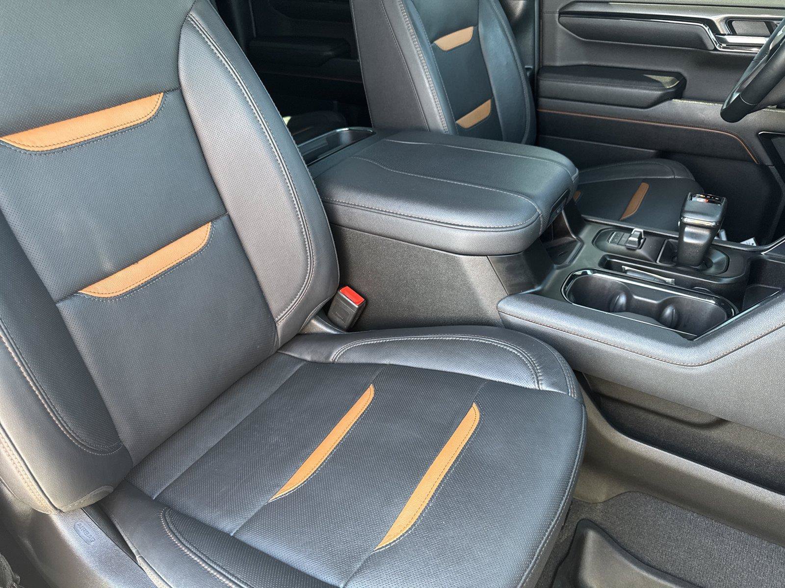 Used 2024 GMC Sierra 1500 AT4 w/ AT4 Preferred Package AWD/4WD image 34