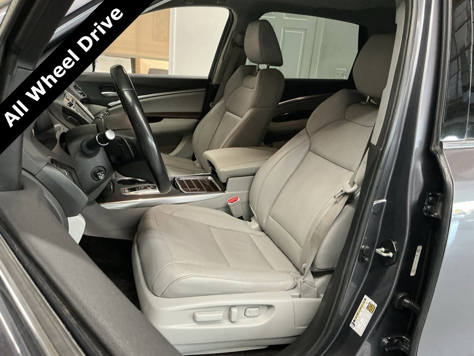 Used 2018 Acura MDX SH-AWD image 14