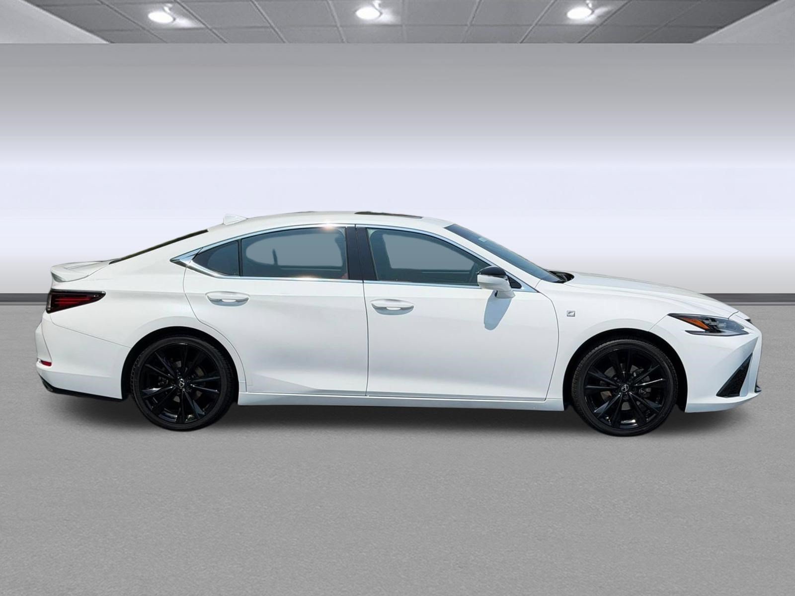 Certified 2022 Lexus ES 350 F Sport w/ Accessory Package FWD image 8