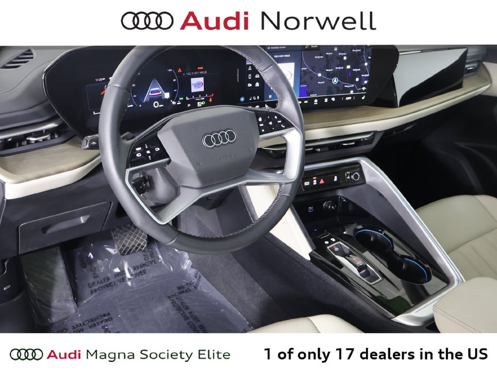 Used 2025 Audi Q5 Premium w/ Convenience Package AWD/4WD image 2