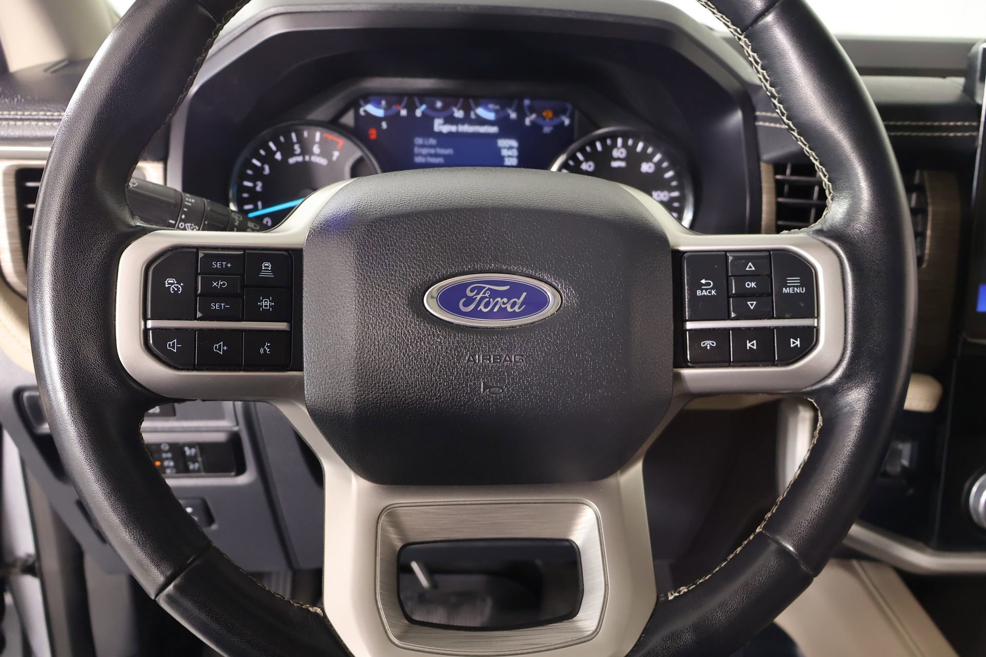 Used 2024 Ford Expedition Max Limited image 3