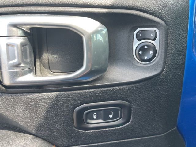 Used 2020 Jeep Gladiator Mojave image 16