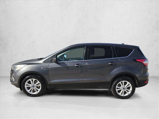 Used 2017 Ford Escape SE image 9