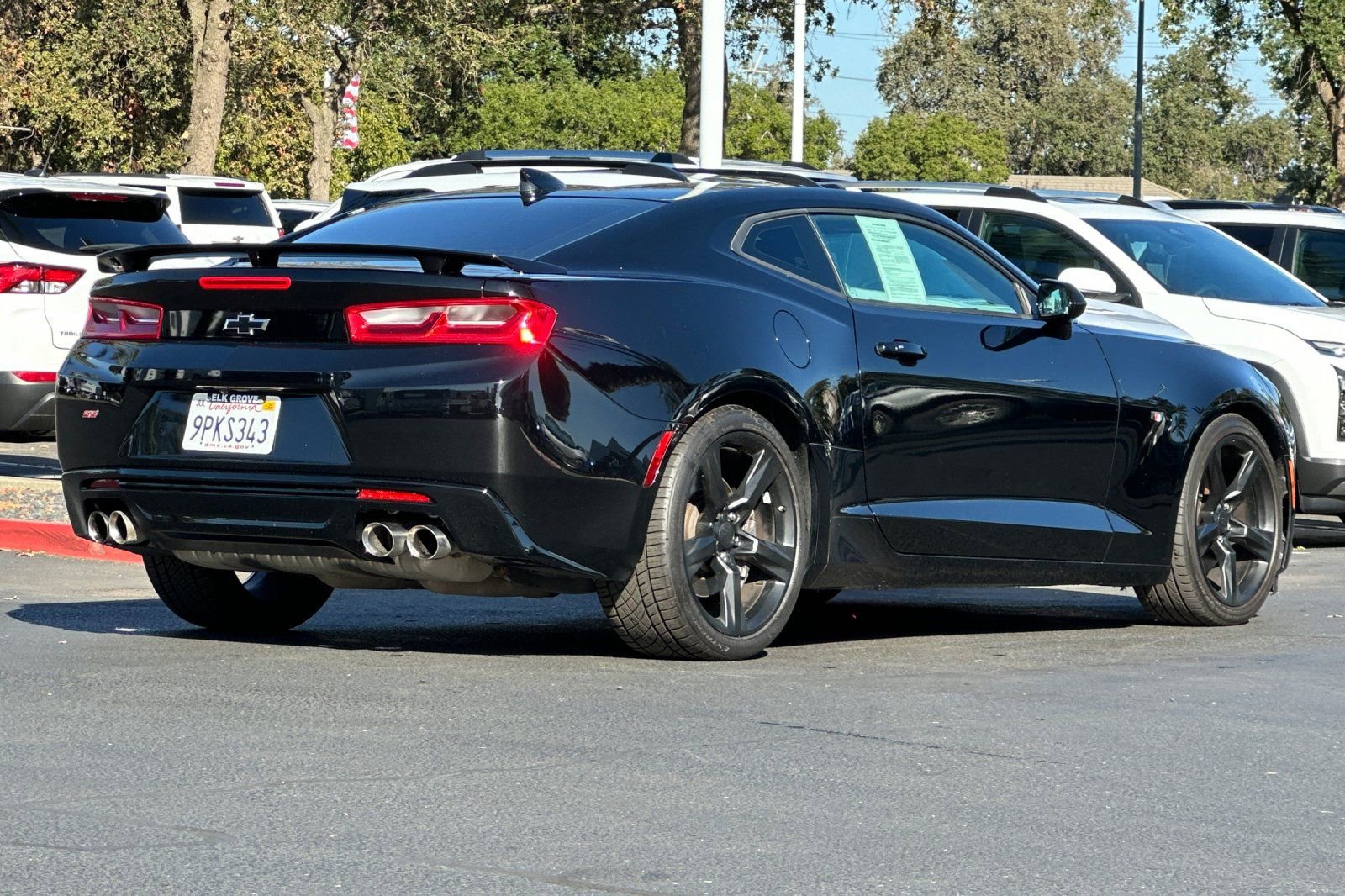 Used 2018 Chevrolet Camaro SS image 3