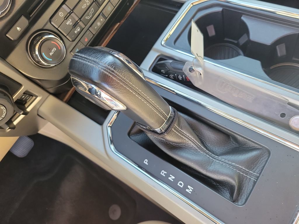 Used 2017 Ford F150 Lariat image 27