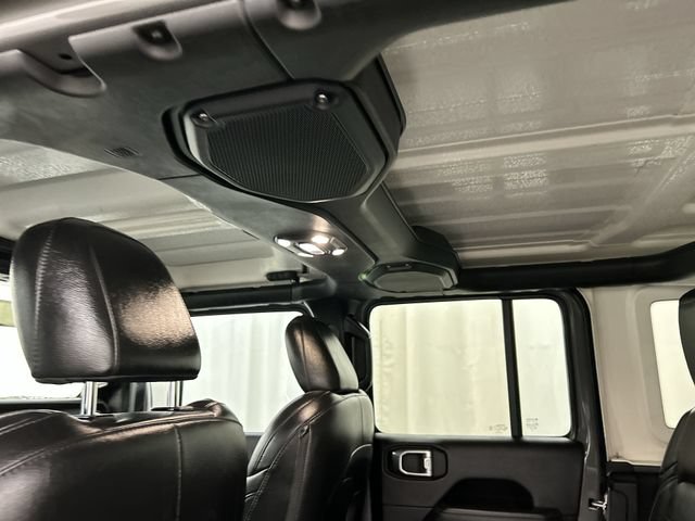 Used 2022 Jeep Wrangler Unlimited Sahara w/ Safety Group AWD/4WD image 26