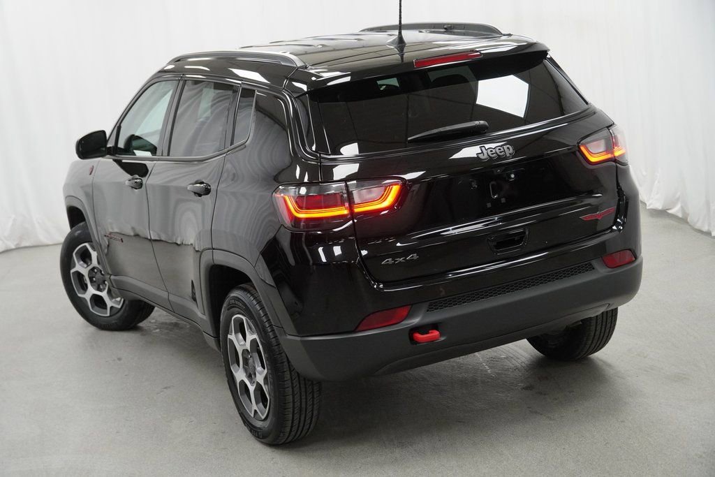 Certified 2022 Jeep Compass Trailhawk w/ Trailhawk Elite Group image 15