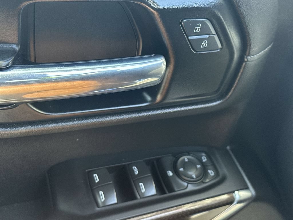 Used 2022 Chevrolet Silverado 1500 LT Trail Boss w/ Bed Protection Package AWD/4WD image 29