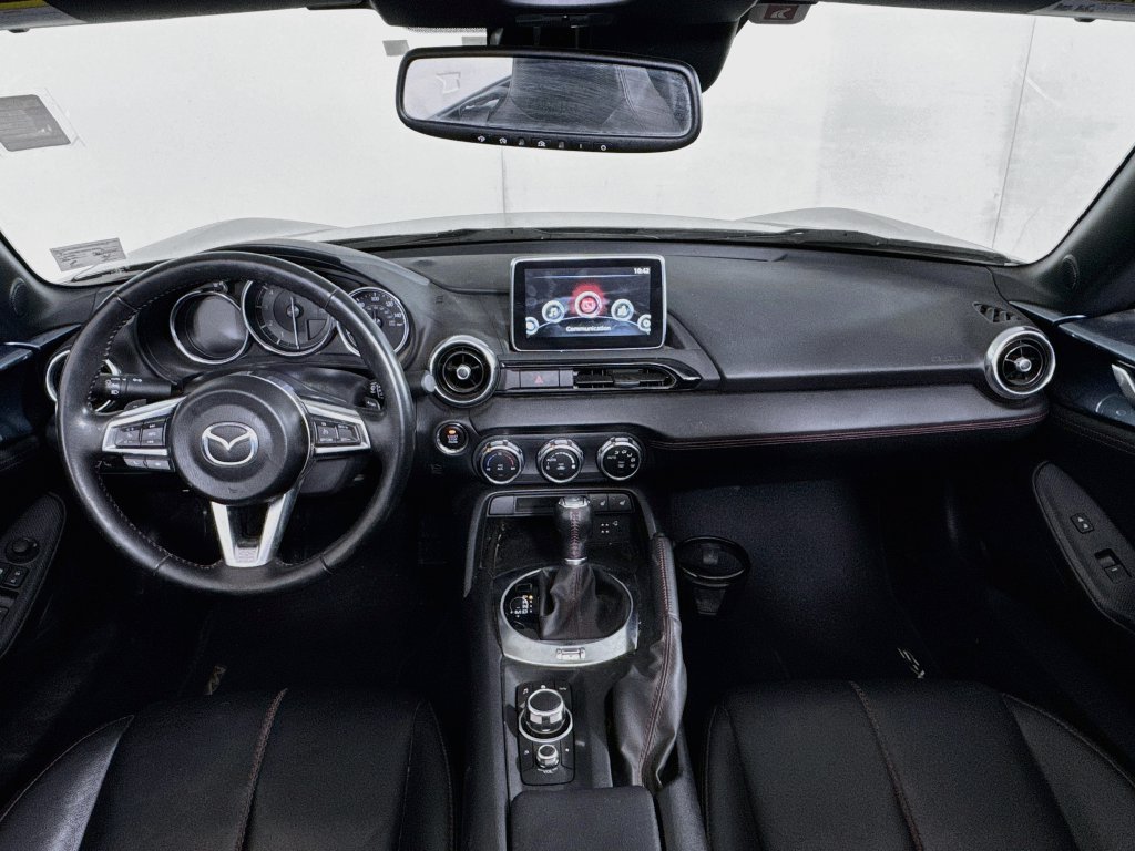 Used 2016 MAZDA MX-5 Miata Grand Touring RWD image 26