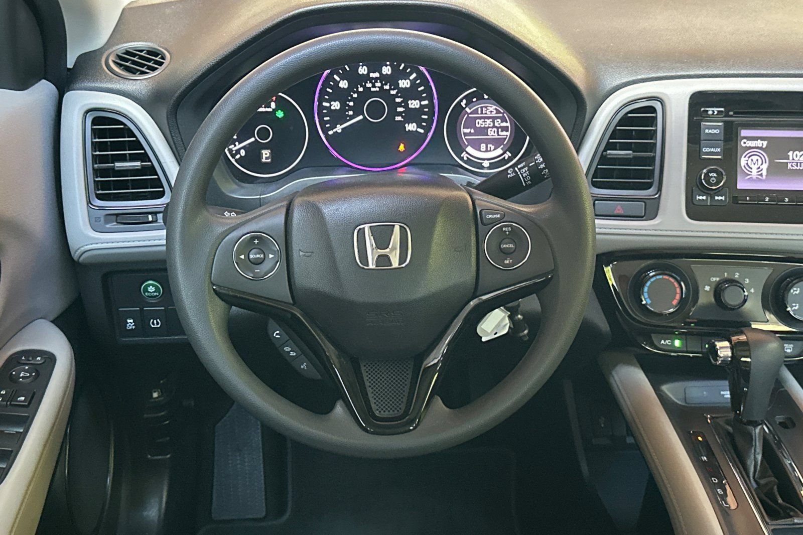 Used 2017 Honda HR-V LX image 14