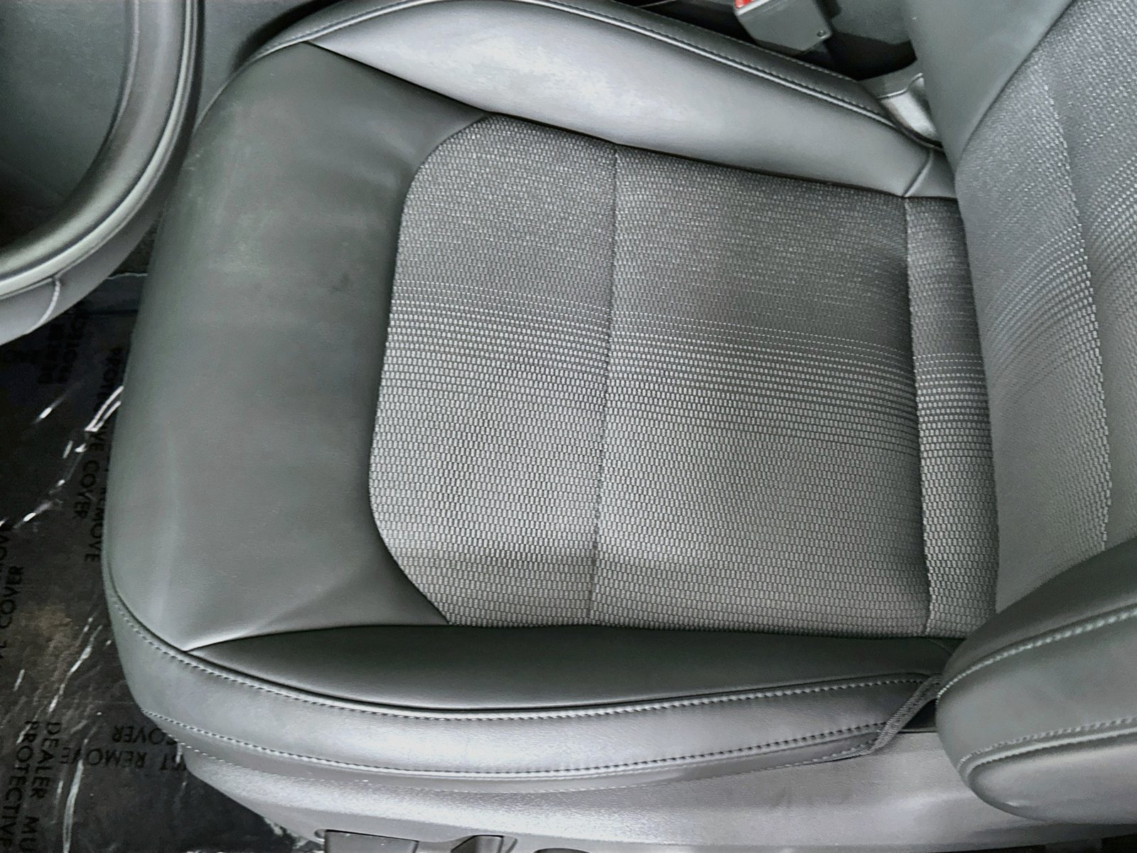 Used 2025 Kia Niro EX FWD image 20