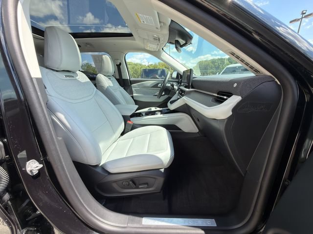 Used 2026 Ford Explorer Platinum w/ LUX Leather Package AWD/4WD image 10