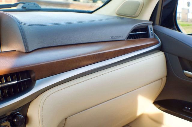 Used 2018 Lexus LX 570 4WD w/ Luxury Package image 49