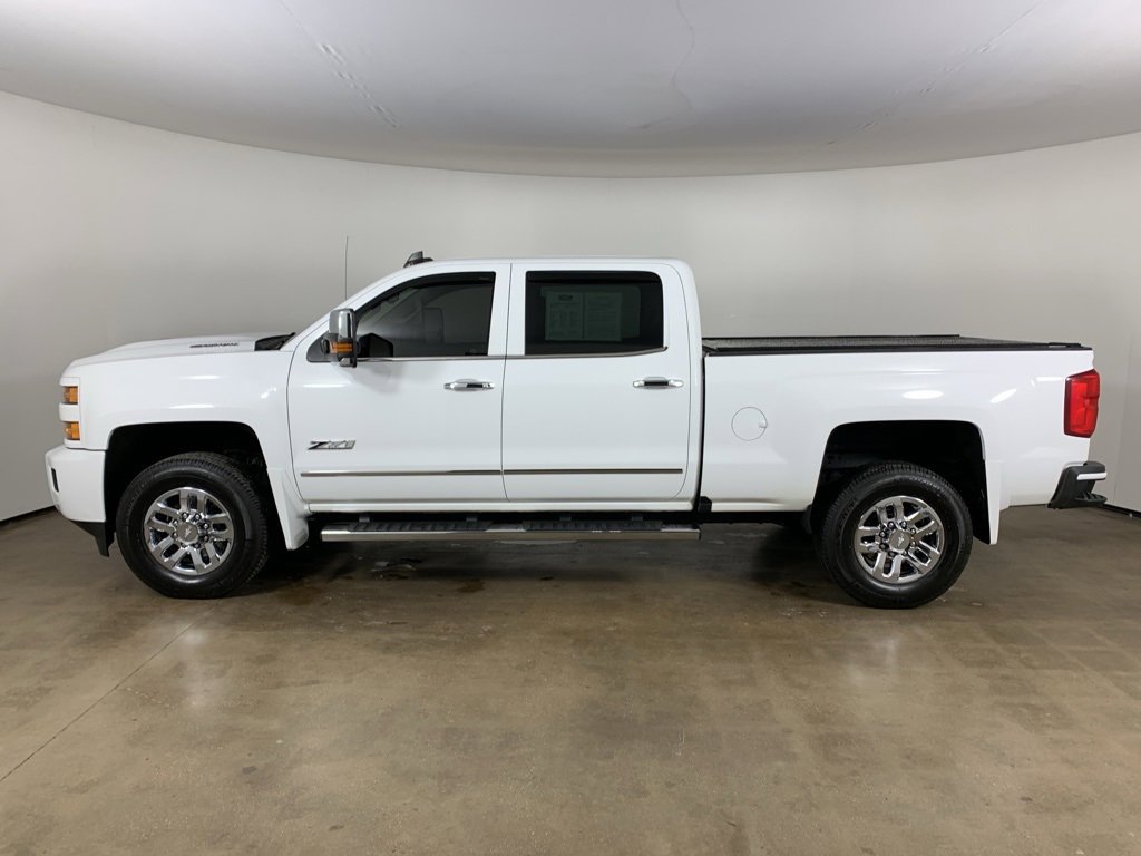 Used 2019 Chevrolet Silverado 3500 LTZ w/ Duramax Plus Package image 16