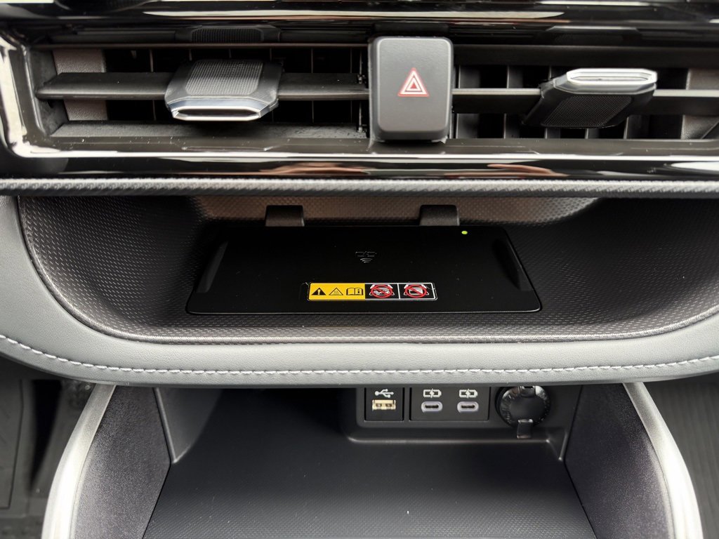 Used 2025 Toyota Highlander XSE image 23