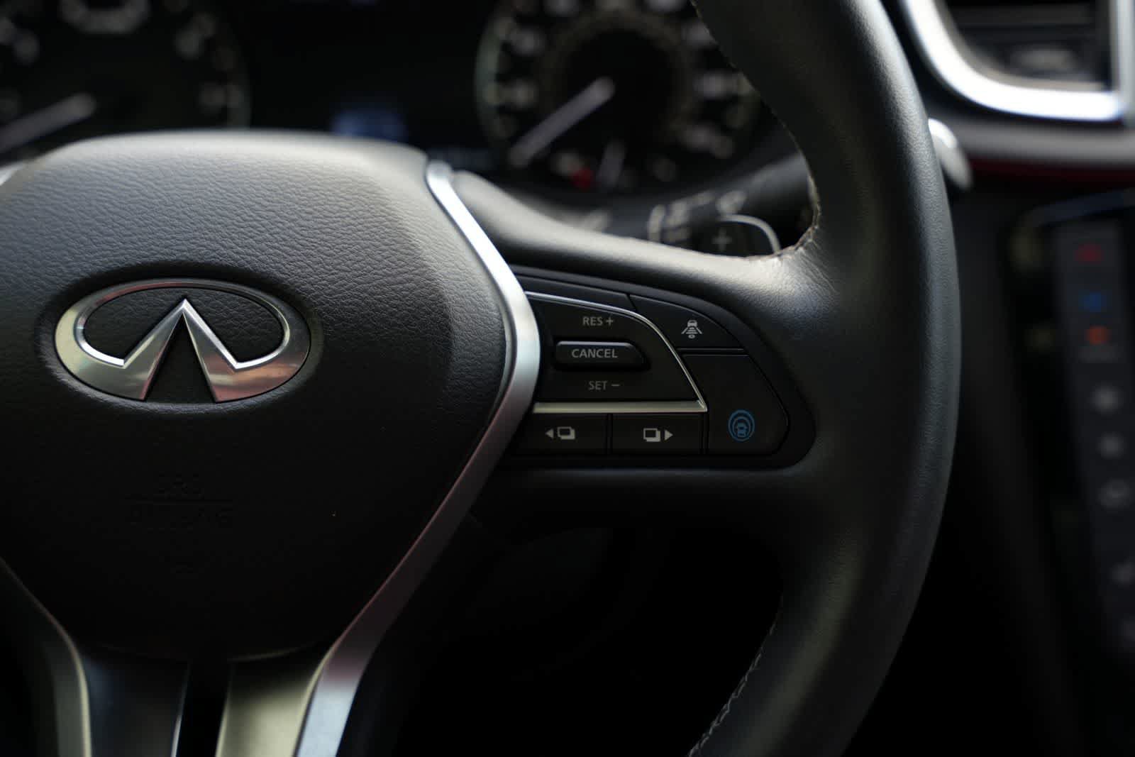 Used 2025 INFINITI QX50 Sport AWD/4WD image 11