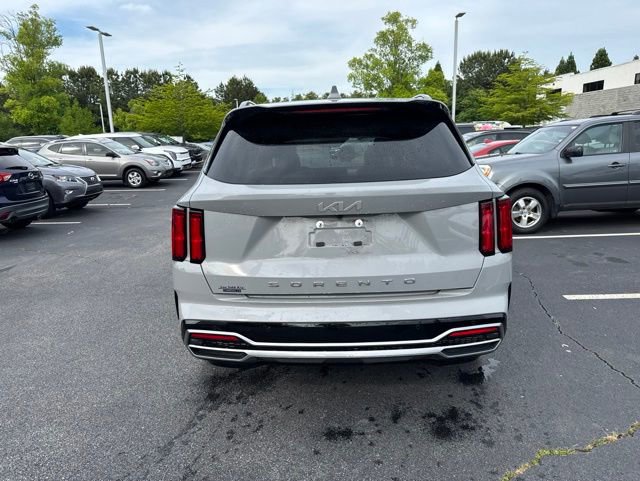 Certified 2022 Kia Sorento SX FWD image 4