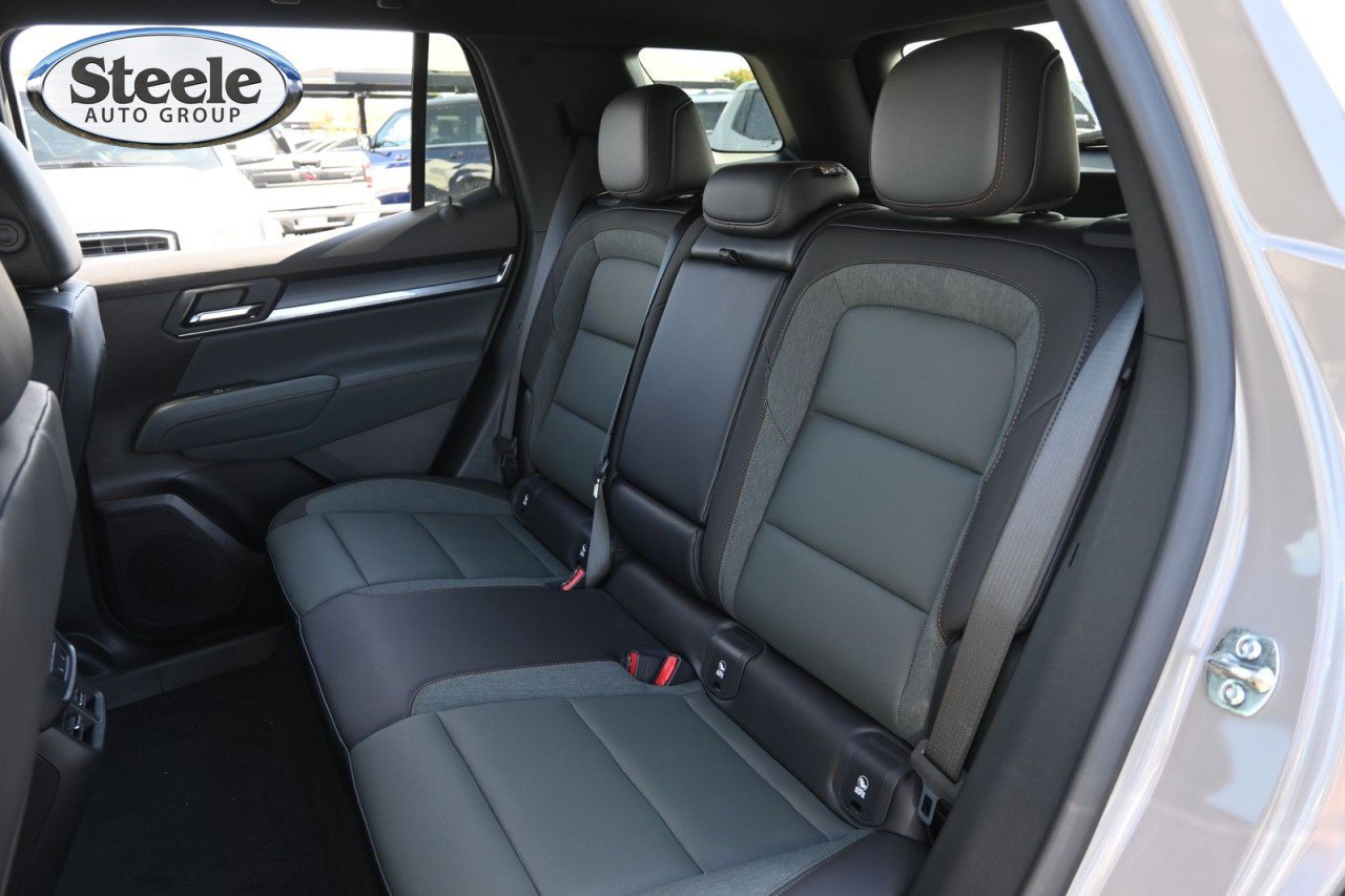 New 2026 GMC Terrain AT4 w/ Convenience Package III AWD/4WD image 20