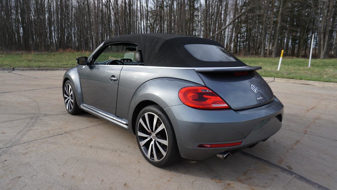 Used 2014 Volkswagen Beetle R-Line image 30