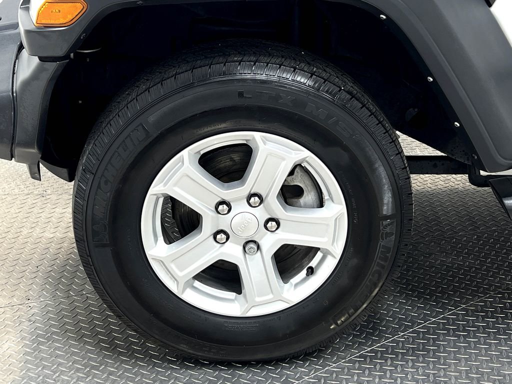 Used 2021 Jeep Wrangler Unlimited Sport image 35