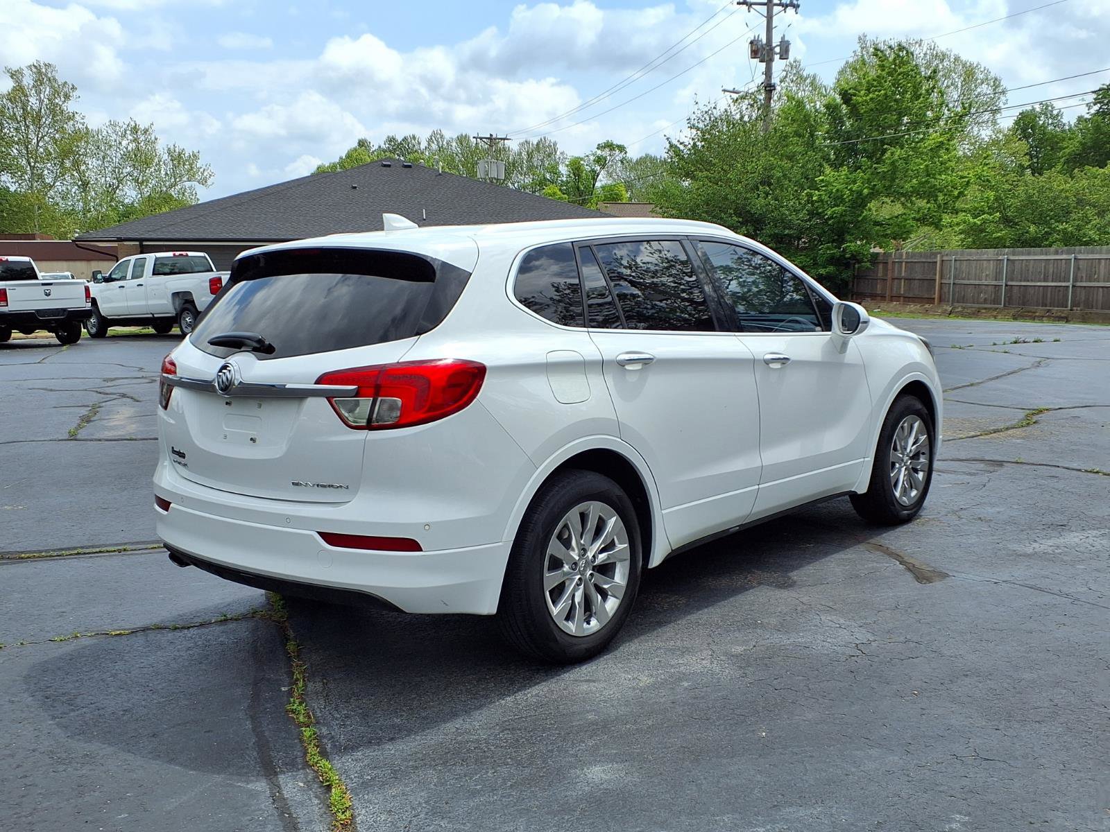 Used 2018 Buick Envision Essence FWD image 3