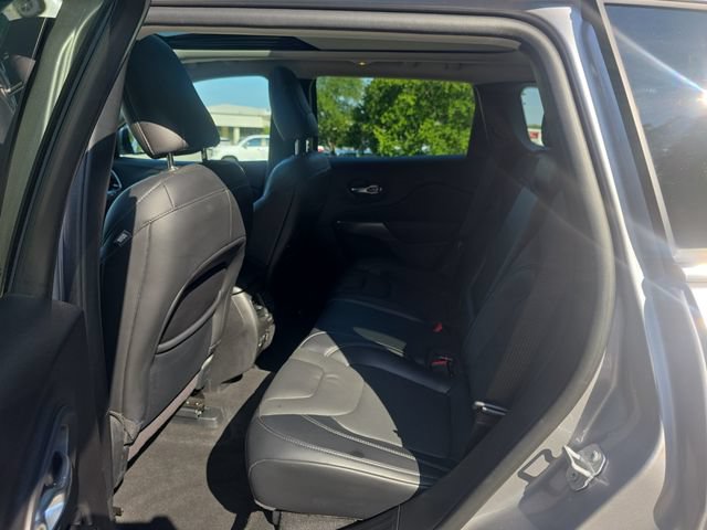 Used 2020 Jeep Cherokee Limited AWD/4WD image 22