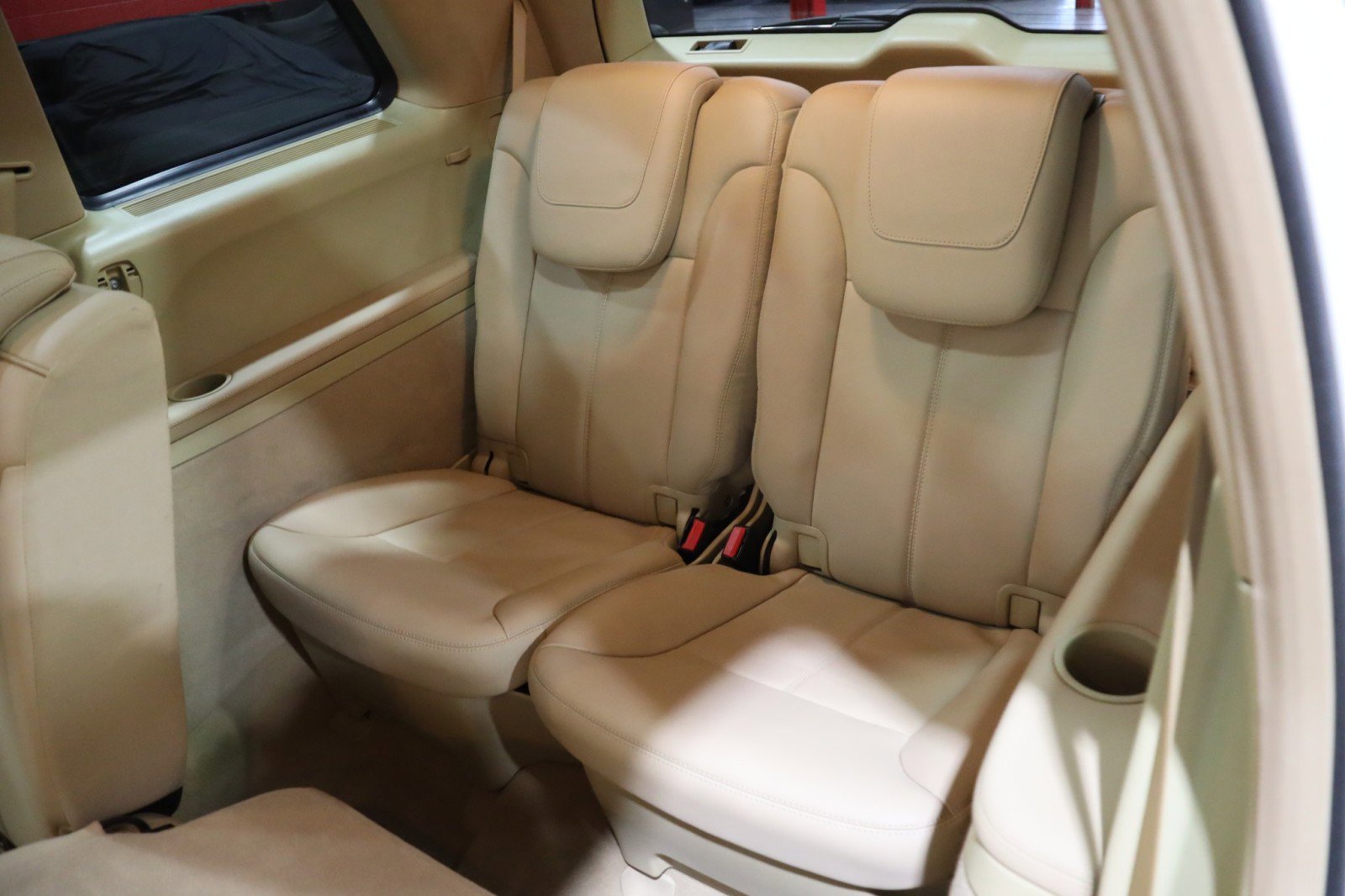 Used 2012 Mercedes-Benz GL 450 4MATIC w/ Premium 2 Pkg image 43