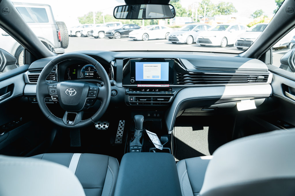 New 2026 Toyota Camry SE FWD image 11