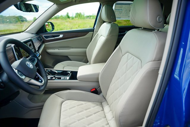 New 2026 Volkswagen Atlas SEL Premium R-Line image 7