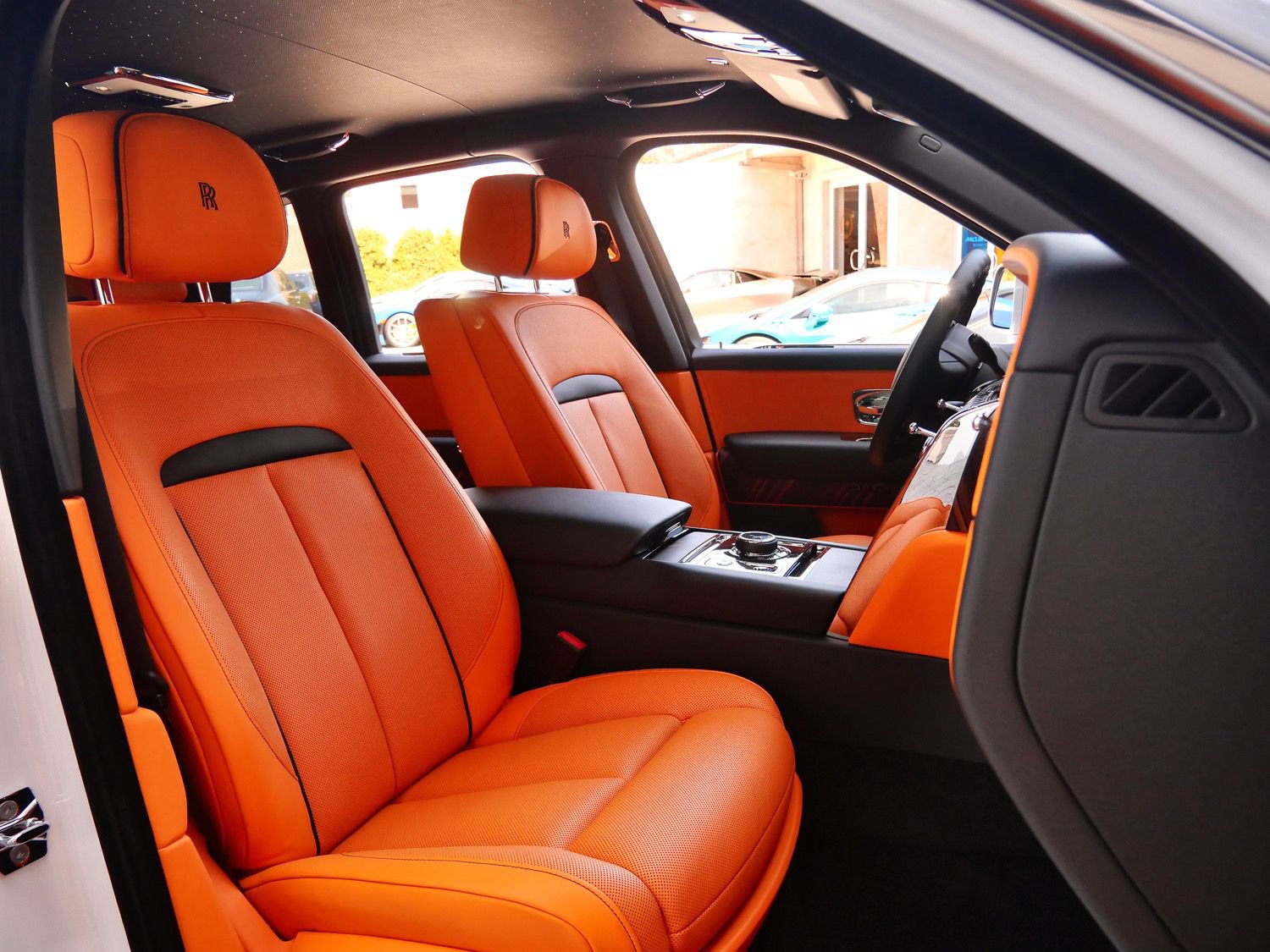 Certified 2024 Rolls-Royce Cullinan AWD/4WD image 28
