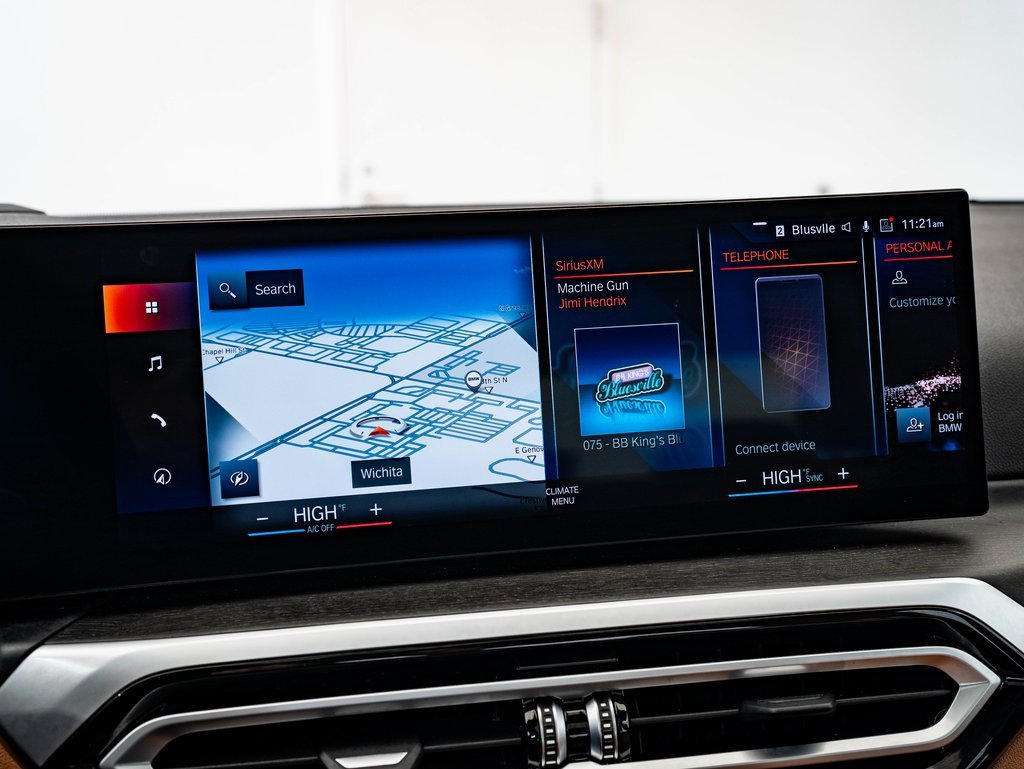 Used 2024 BMW 330i xDrive Sedan w/ Premium Package image 29