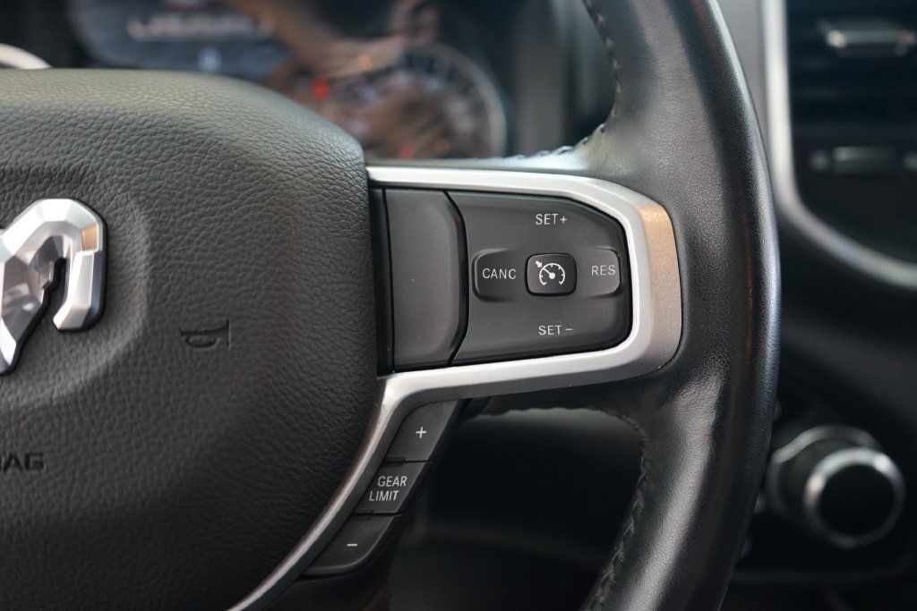 Used 2022 RAM 1500 Big Horn AWD/4WD image 30
