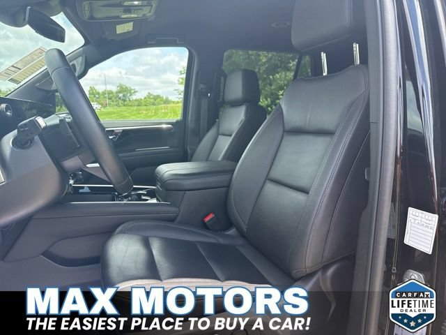 Used 2025 Chevrolet Tahoe LT AWD/4WD image 18