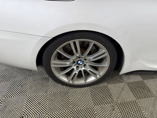 Used 2013 BMW 335i Convertible RWD image 18