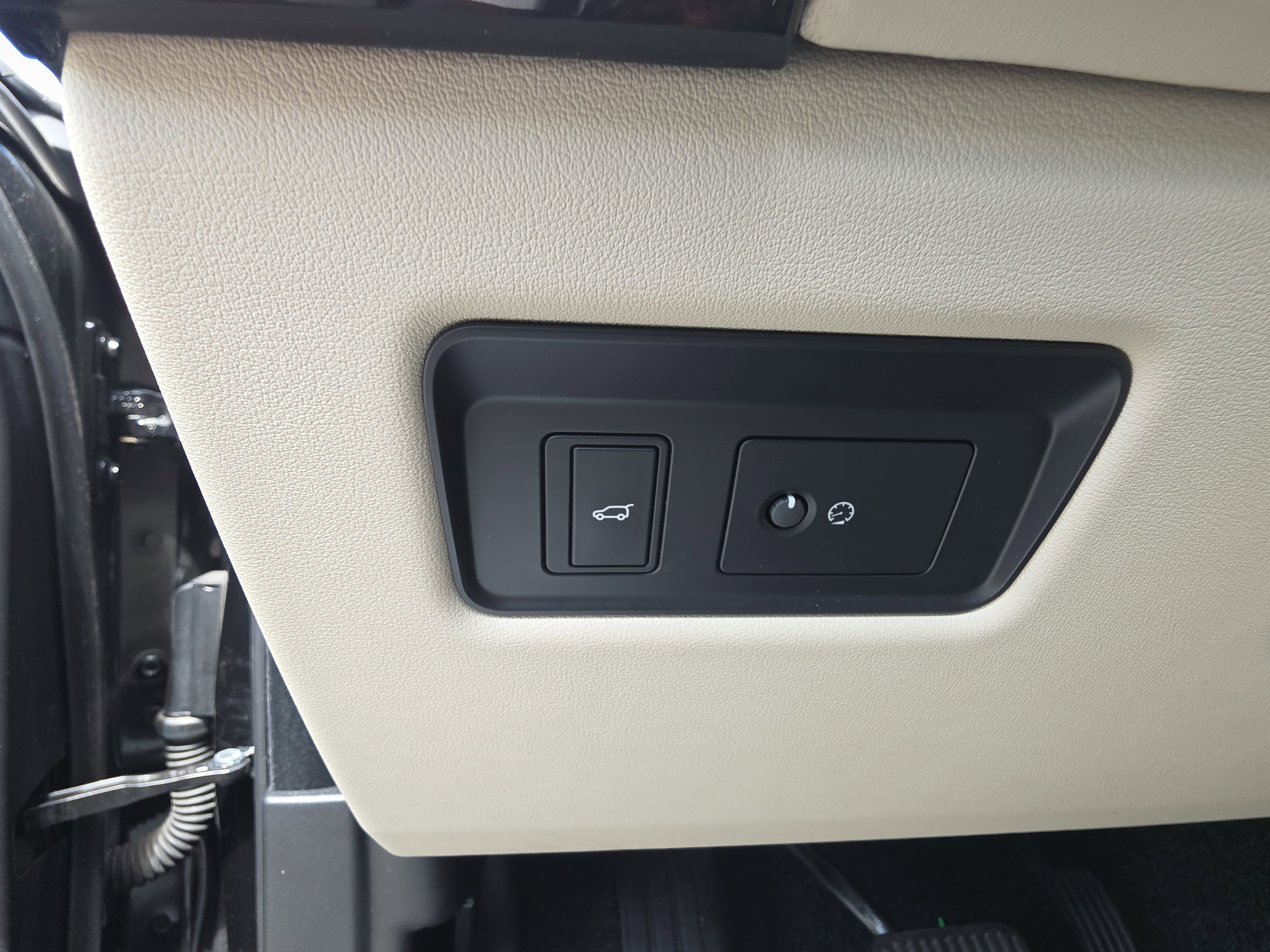 Used 2020 Land Rover Range Rover HSE AWD/4WD image 14