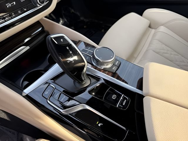 Certified 2023 BMW 530i xDrive w/ Premium Package AWD/4WD image 24