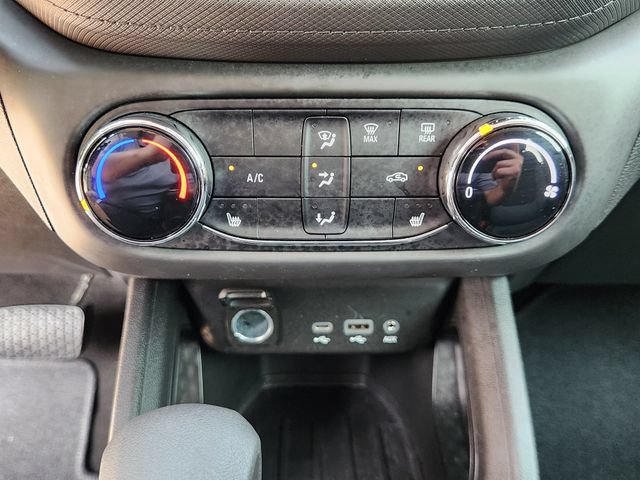 Used 2023 Chevrolet TrailBlazer LT FWD image 18