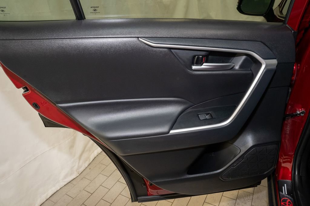 Used 2024 Toyota RAV4 XLE image 8