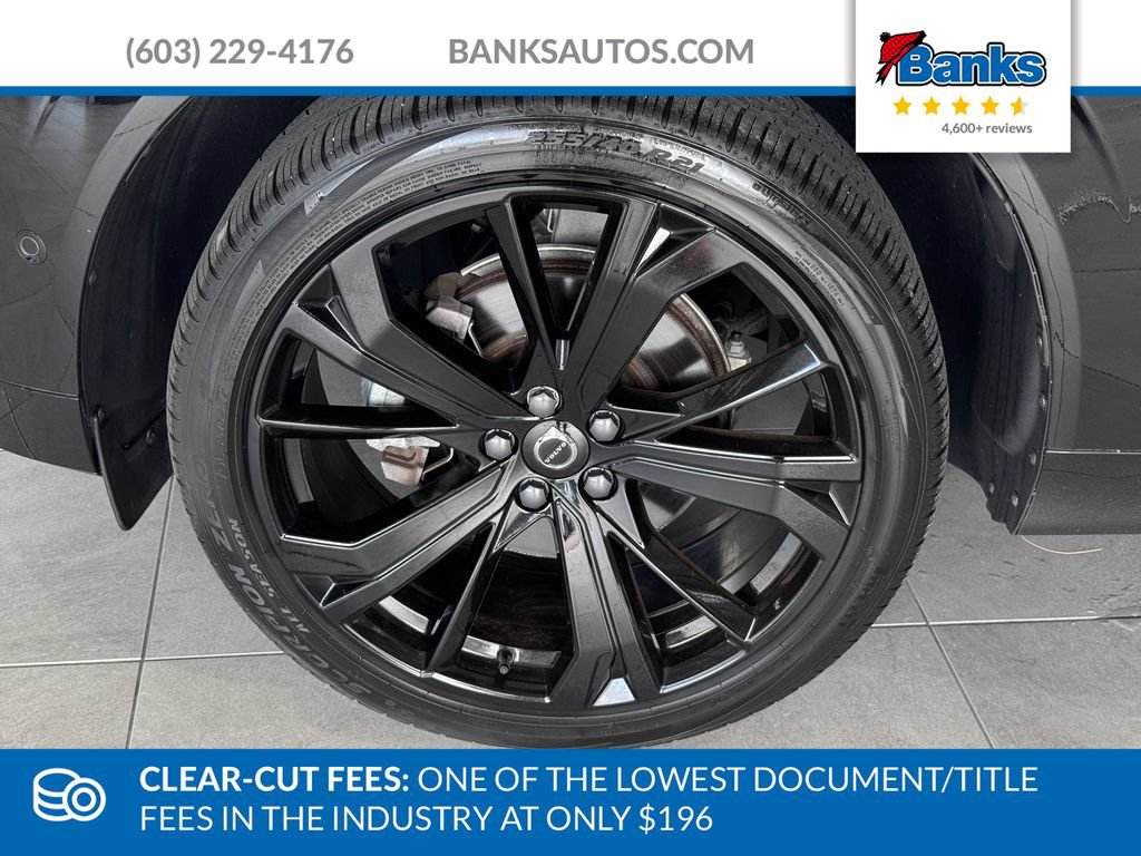 Used 2024 Volvo XC60 B5 Ultimate w/ Protection Package Premier AWD/4WD image 4