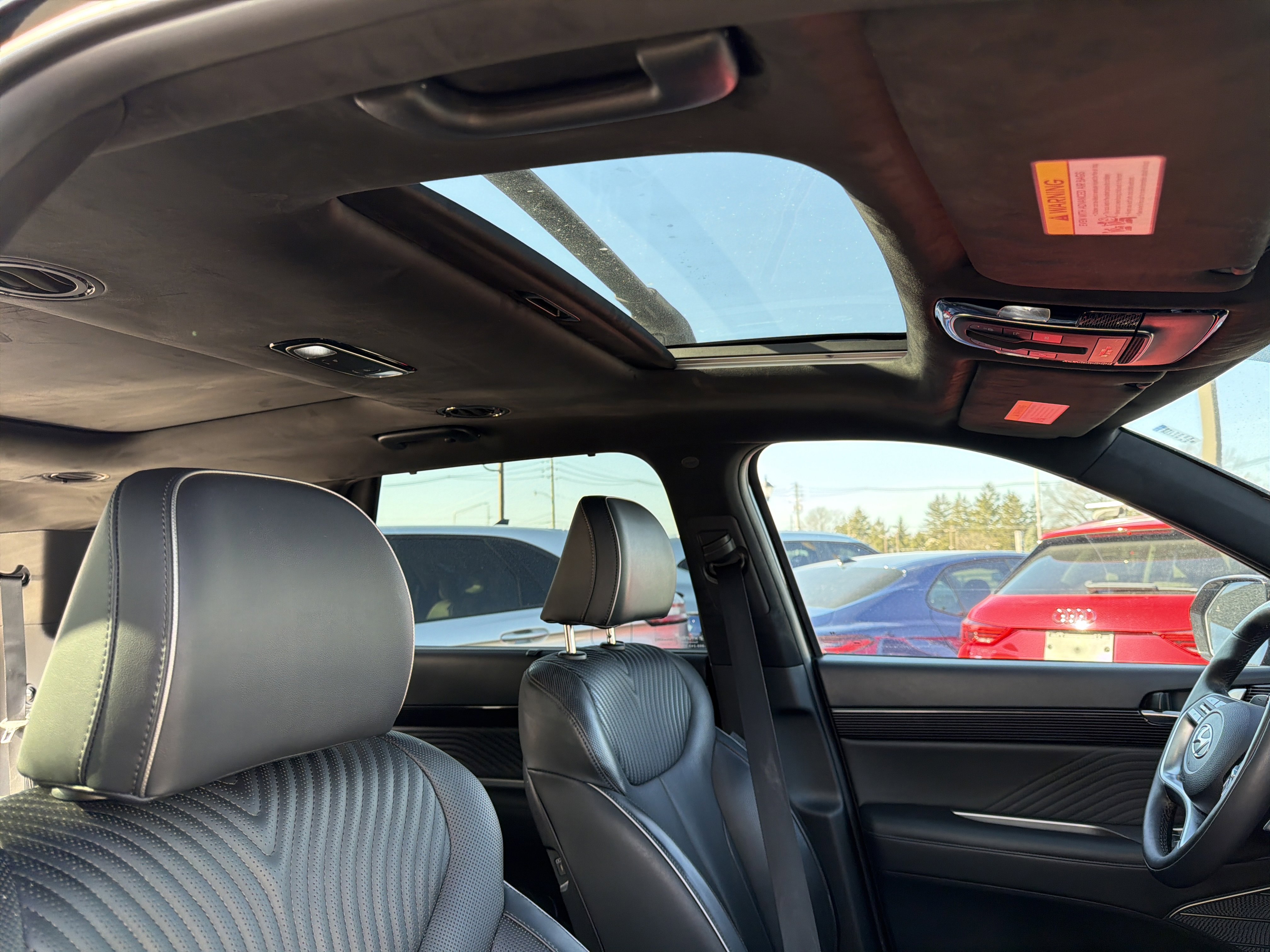 Used 2024 Hyundai Palisade Calligraphy image 28