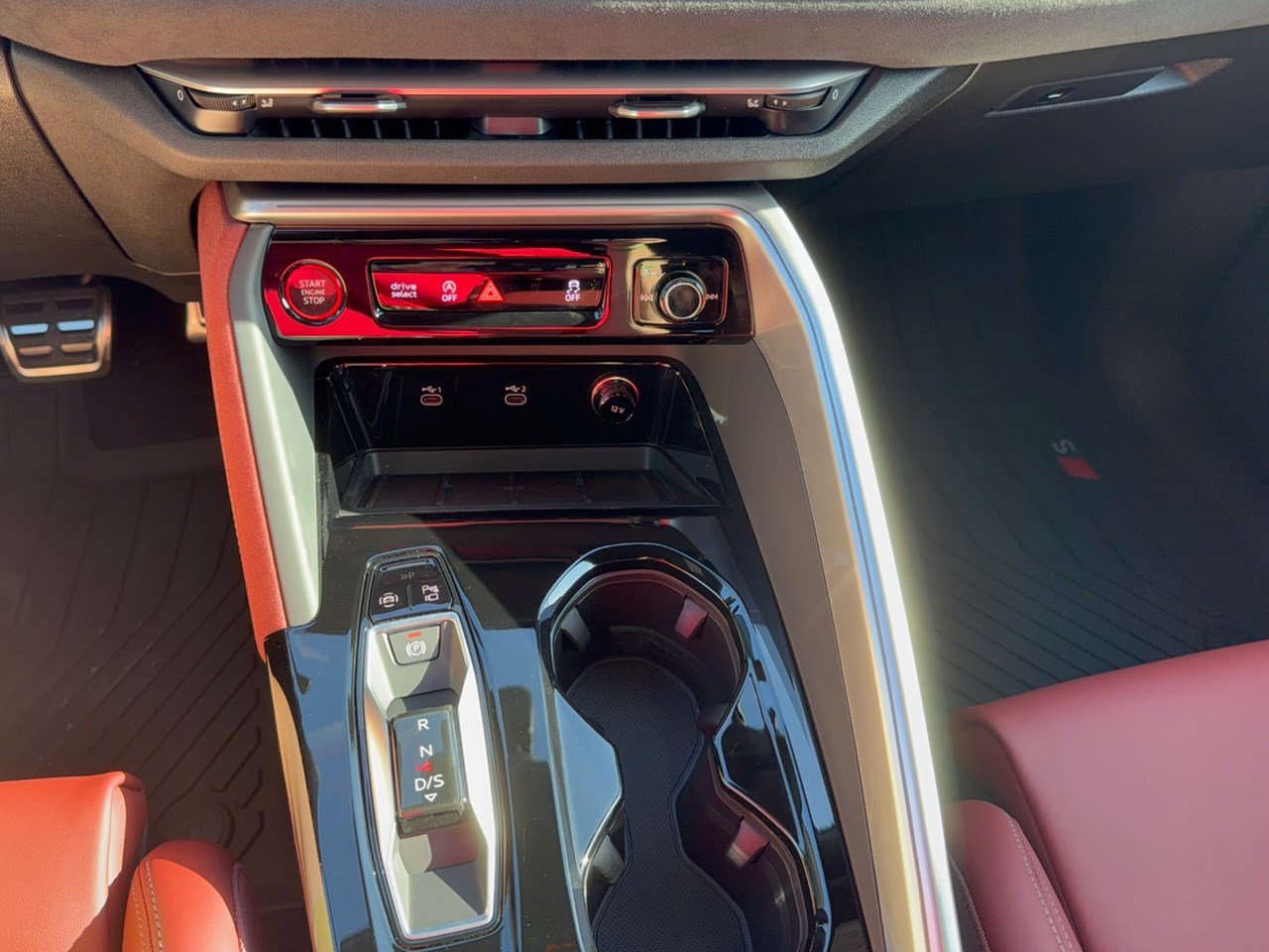New 2026 Audi SQ5 Prestige AWD/4WD image 22