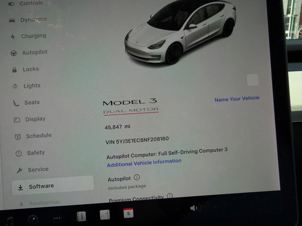 Used 2022 Tesla Model 3 Performance image 25