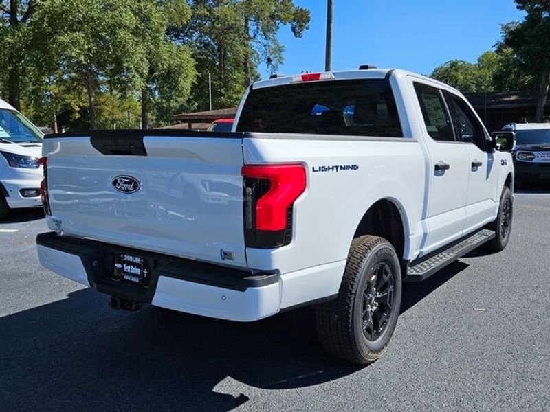 New 2025 Ford F150 Lightning XLT AWD/4WD image 14