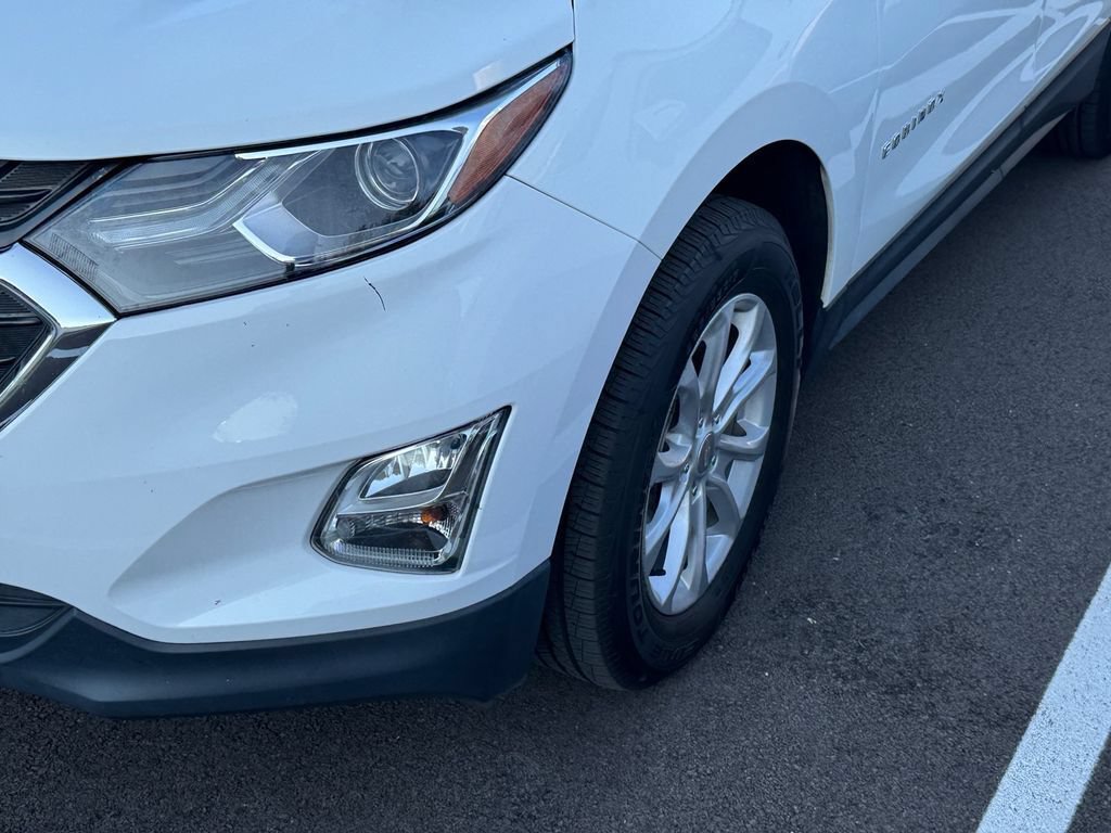 Used 2020 Chevrolet Equinox LT w/ Driver Convenience Package AWD/4WD image 5