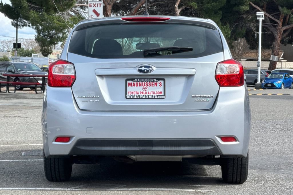 Used 2012 Subaru Impreza 2.0i image 4