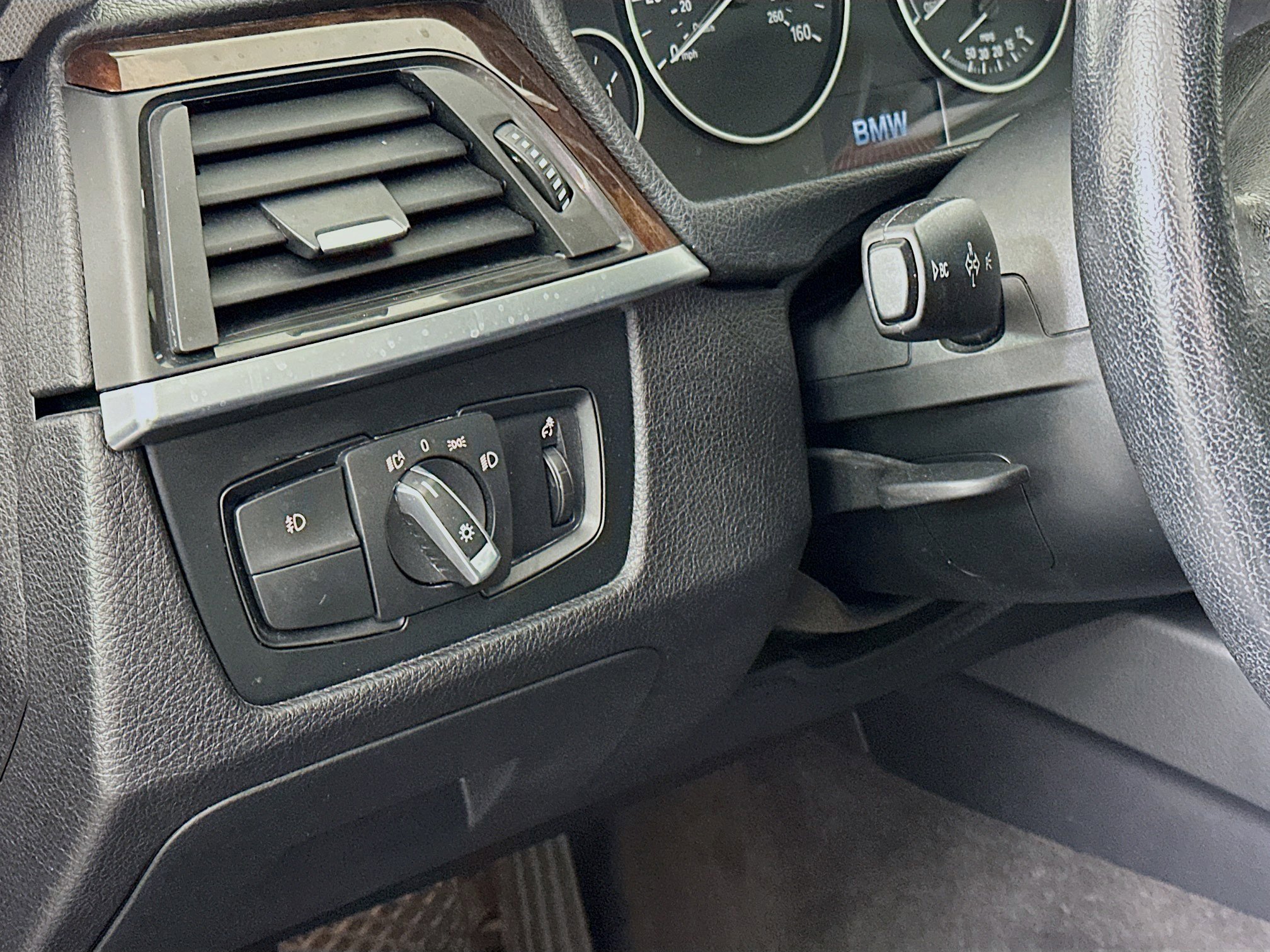 Used 2014 BMW 328i Sedan image 16