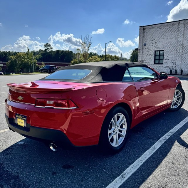 Used 2015 Chevrolet Camaro LT image 25