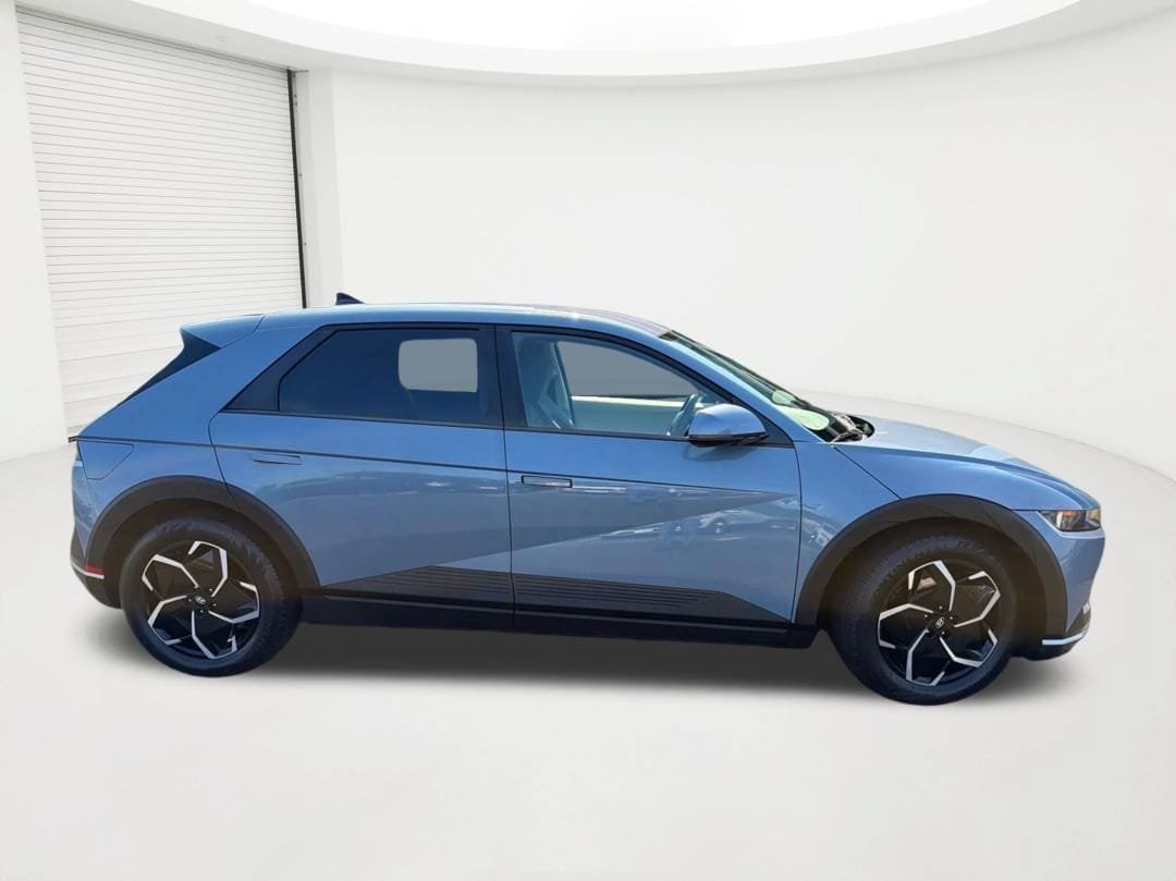 Certified 2024 Hyundai Ioniq 5 SEL AWD/4WD image 4