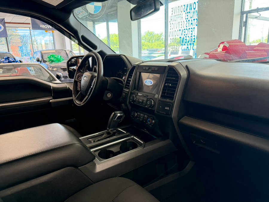 Used 2019 Ford F150 XLT w/ Equipment Group 302A Luxury AWD/4WD image 33