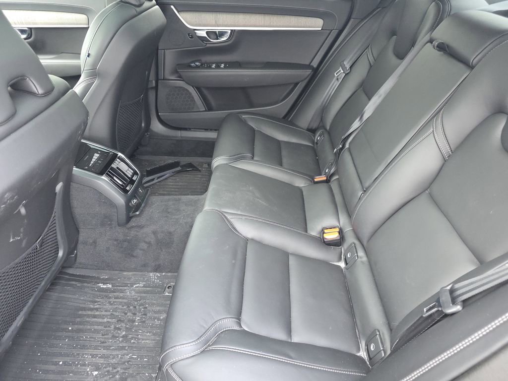 Used 2024 Volvo S90 B6 Ultimate w/ Protection Package Premier image 22
